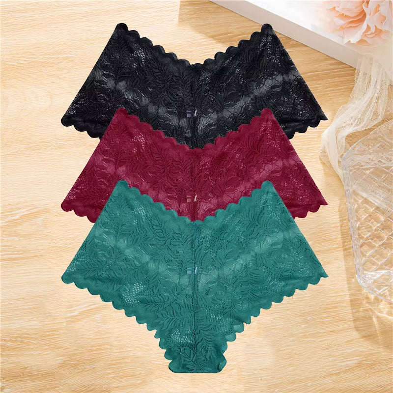 Elevate your lingerie game with 's 3Pcs Lace Boyshort Set – perfect for any occasion! Low-rise, floral design, and available in sizes S-XL. #LingerieGoals #FashionForward