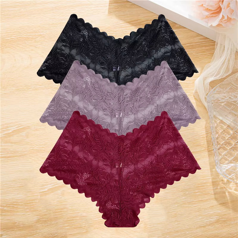 Elevate your lingerie game with 's 3Pcs Lace Boyshort Set – perfect for any occasion! Low-rise, floral design, and available in sizes S-XL. #LingerieGoals #FashionForward