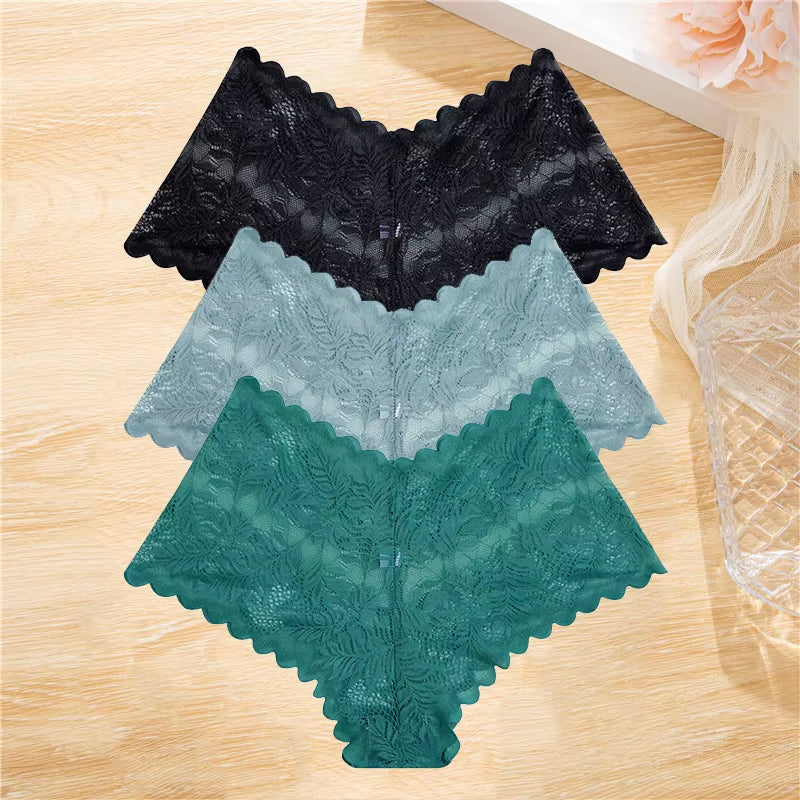 Elevate your lingerie game with 's 3Pcs Lace Boyshort Set – perfect for any occasion! Low-rise, floral design, and available in sizes S-XL. #LingerieGoals #FashionForward